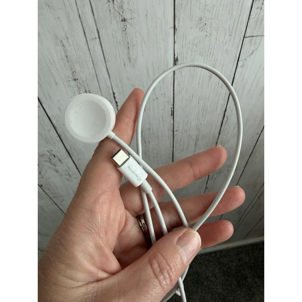 Apple Watch Series 4 44mm Charging Cord